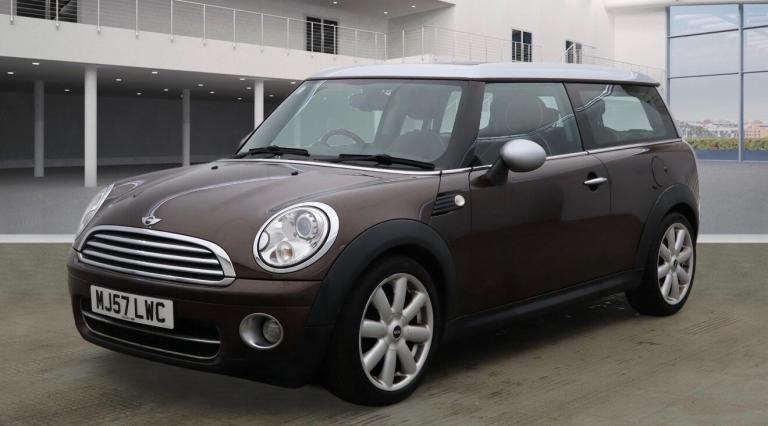 MINI CLUBMAN 1.6 COOPER D, WOW 1 OWNER FROM NEW, ONLY £20 ROAD TAX, RARE SPEC !!