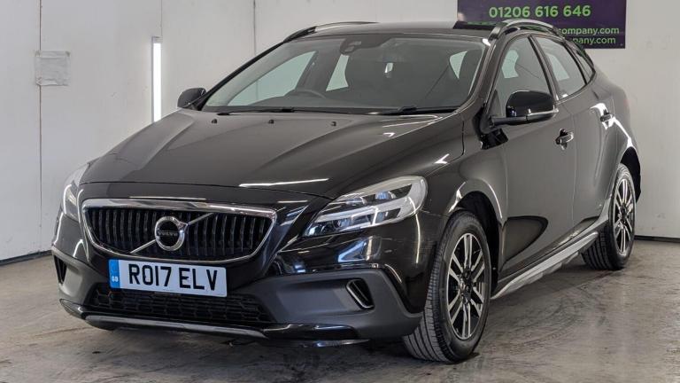 2017 Volvo V40 T3 [152] Cross Country Nav Plus 5dr HATCHBACK PETROL Manual