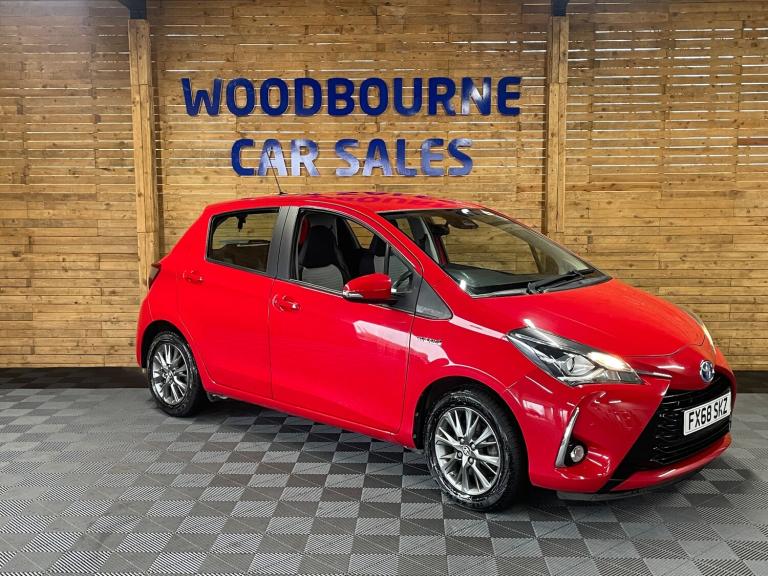 2018 Toyota Yaris 1.5 VVT-h Icon Hatchback 5dr Petrol Hybrid E-CVT Euro 6 (s/s)
