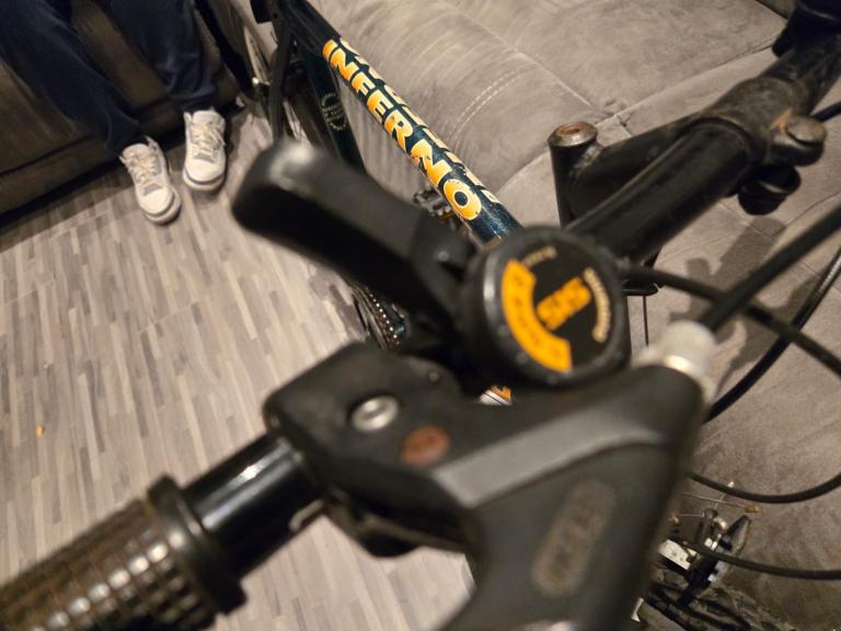 Rayleigh inferno Bike