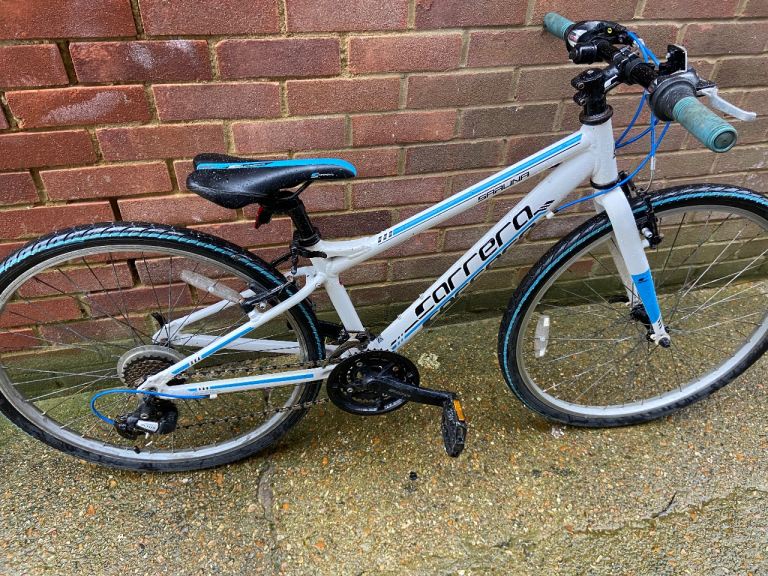 Junior Carrera Saruna Hybrid Bicycle 21 Speed( age 8-11)