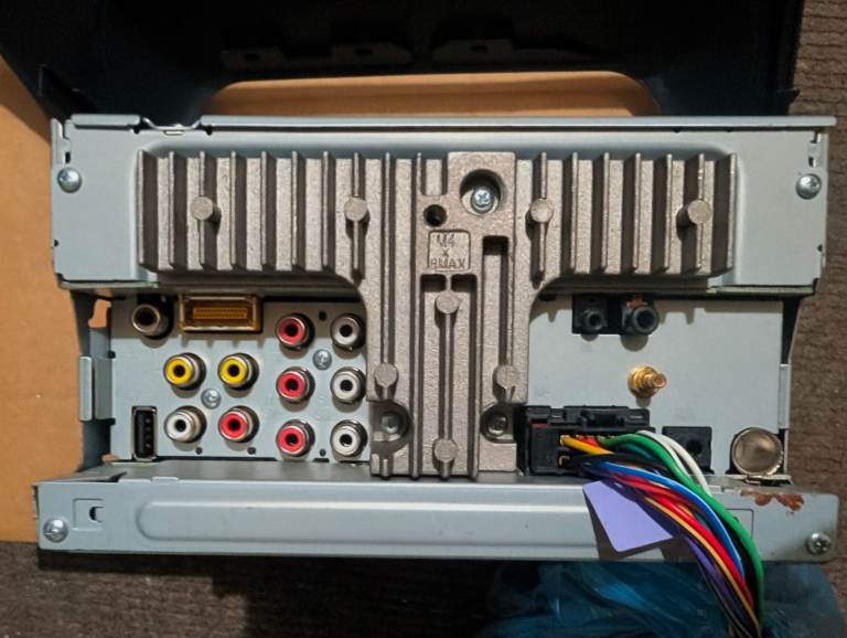 Pioneer Avh-X490dab + Honda Civic 8th Gen 2006-2011 Double DIN Fascia & Cable