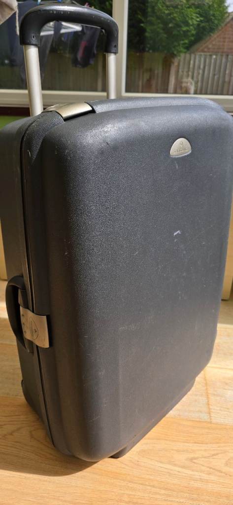 Samsonite hard shell suitcase, luggage