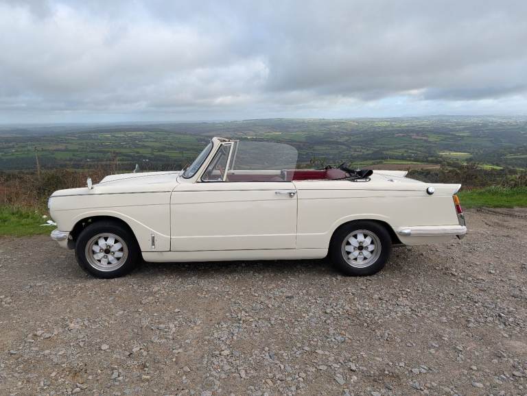 Triumph herald convertible 