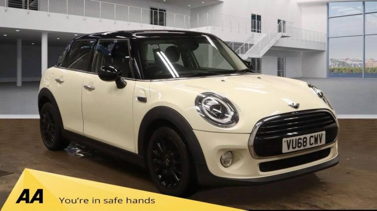 2018 68 MINI HATCH 1.5 COOPER HATCHBACK 5DR PETROL MANUAL EURO 6 (S/S) (136 PS)