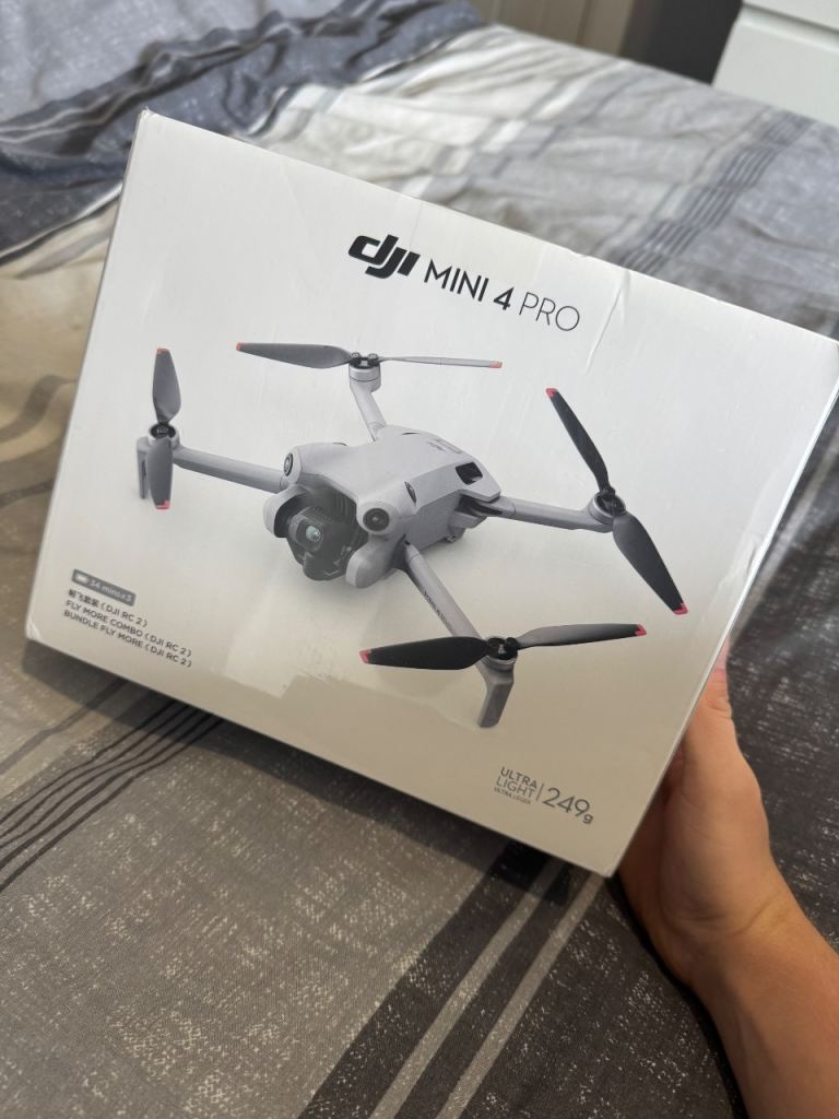 Dni mini 4 pro fly more combo