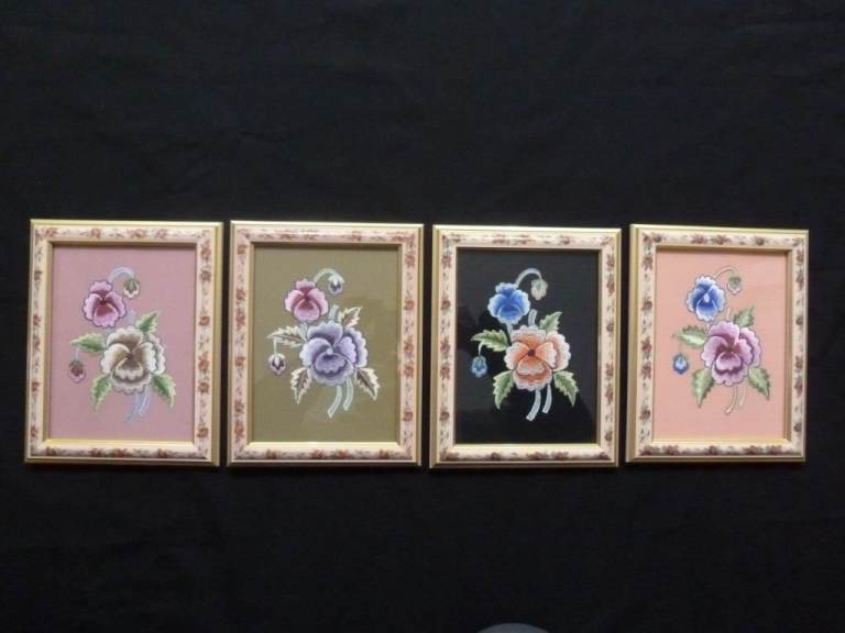 SMALL PANSY FLOWERS EMBROIDERY ARTWORK PICTURE FRAMED  WALL HANGING FROM