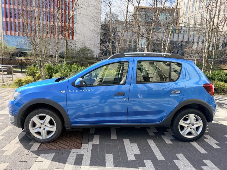 2013 Dacia Sandero Stepway 1.5 dCi Laureate 5dr HATCHBACK Diesel Manual