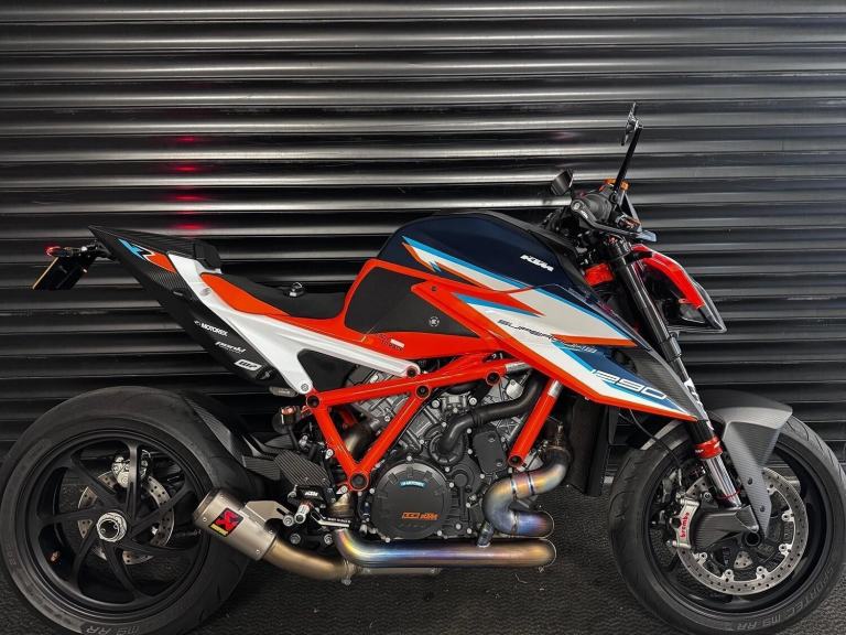 KTM 1290 RR Special Edition Full Titanium Akrapovic  Many KTM Power Parts O