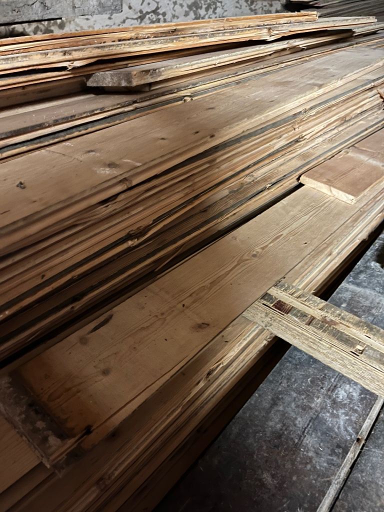 Reclaimed Seasoned Pine SOLID WOOD
