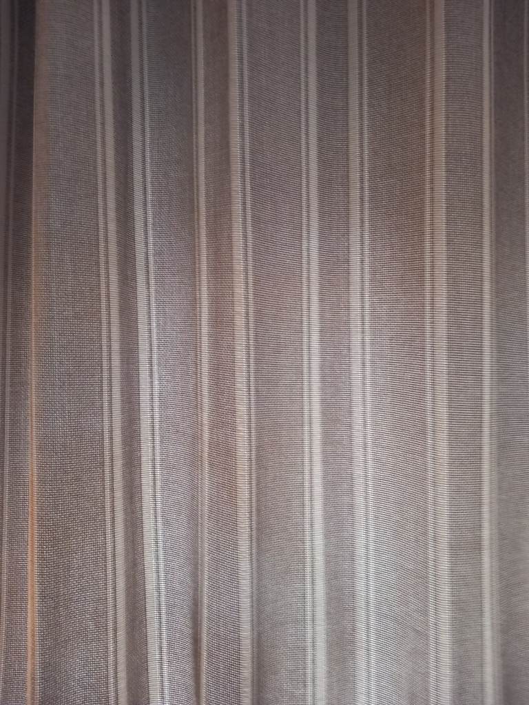 SPECIALIST MADE CURTAINS 