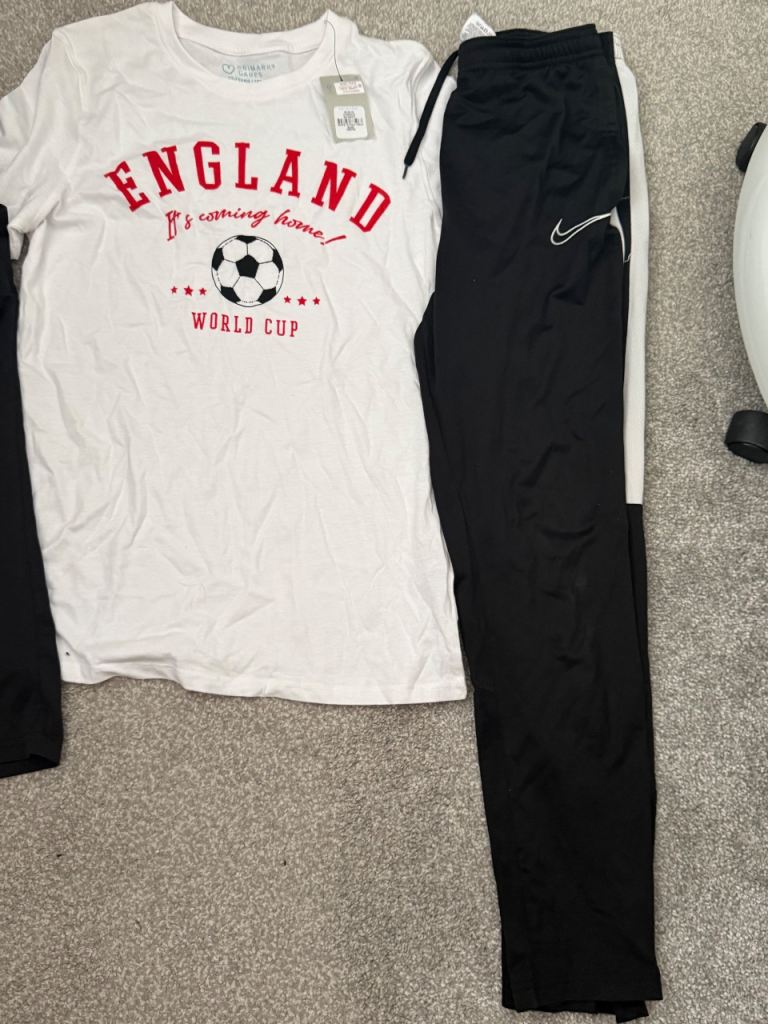 New Primark England Football T-Shirt and Nike Tracksuit Bottoms, 12-13yrs