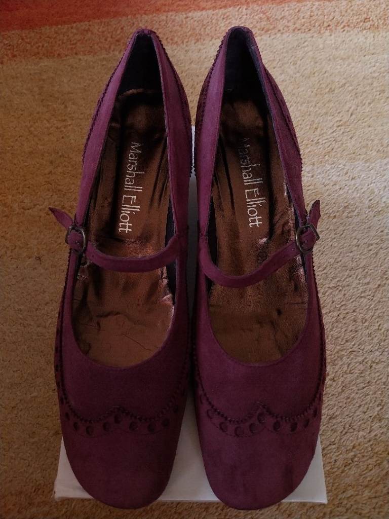 Marshall Elliott Purple Suede Mary Jane Flats – As Good As New
