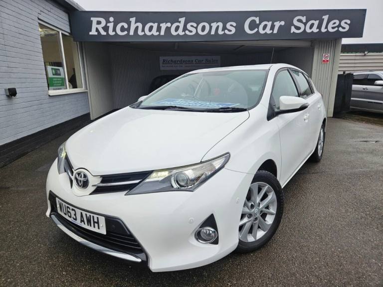 2013 Toyota Auris 1.6 V-Matic Icon 5dr HATCHBACK PETROL Manual