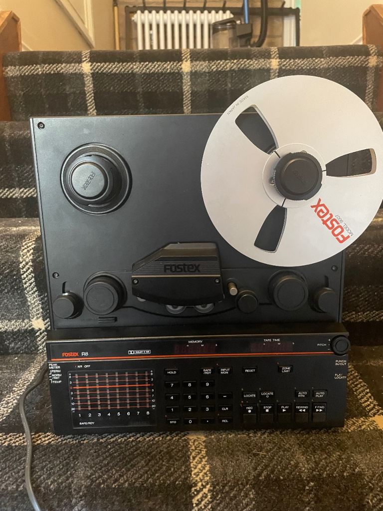 Fostex R8-reel to reel/tape machine (fully working)