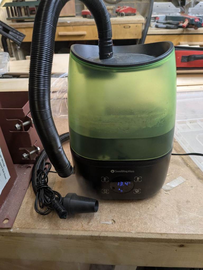 Swellreptiles digital humidifier plus hygrostat