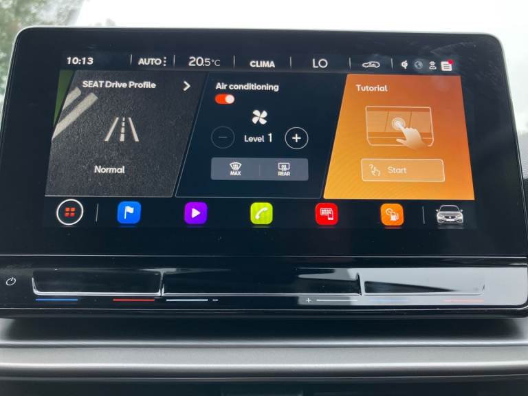 2025 SEAT Leon 1.0 eTSI FR 5dr DSG Hatchback PETROL Automatic