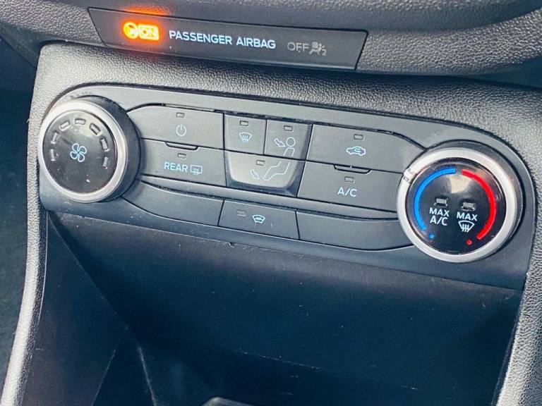 2019 Ford Fiesta 1.5 TDCi ST-Line Hatchback 5dr Diesel Manual Euro 6 (s/s) (120 ps) Hatchback Die...