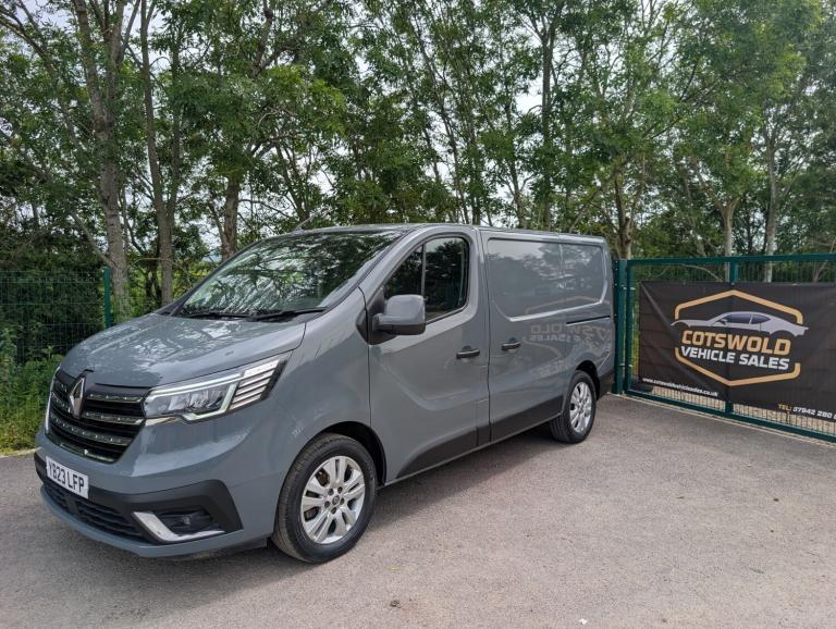 RENAULT TRAFIC 2.0 SL30 Blue dCi 130 Extra Panel Van MY23 2023