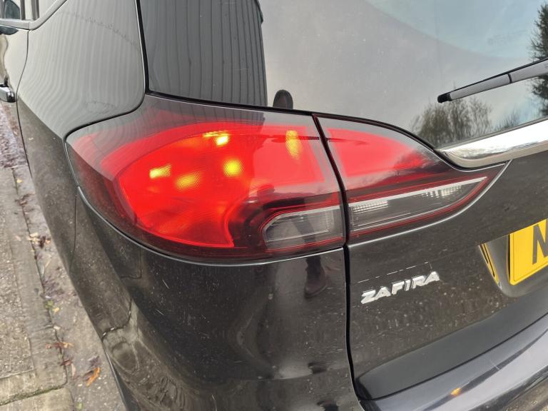 VAUXHALL ZAFIRA TOURER 1.4 i Turbo SRi Nav Black Manual Petrol 2017