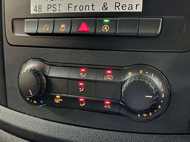 2015 Mercedes-Benz Vito 114CDI BlueTec Crew Van PANEL VAN DIESEL Automatic