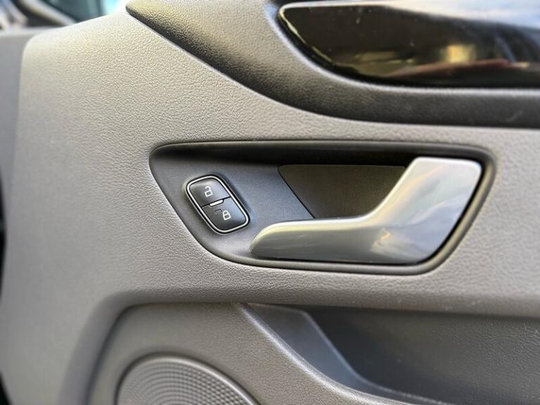 2021 Ford Transit Custom 2.0 EcoBlue 130ps Low Roof Limited Van Auto PANEL VAN DIESEL Automatic