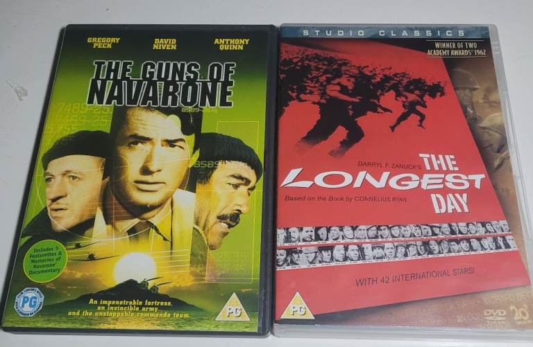 2 War Classics DVD Films  Longest Day & Guns of Navarone  c7