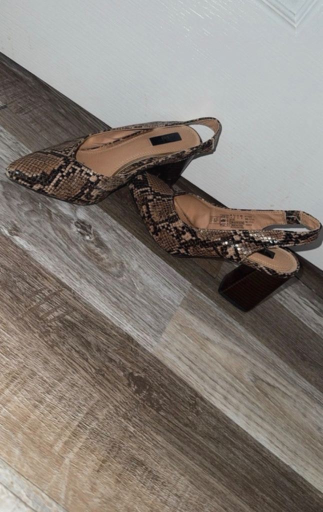 Topshop Snake Print Slingback Heels – Good Condition