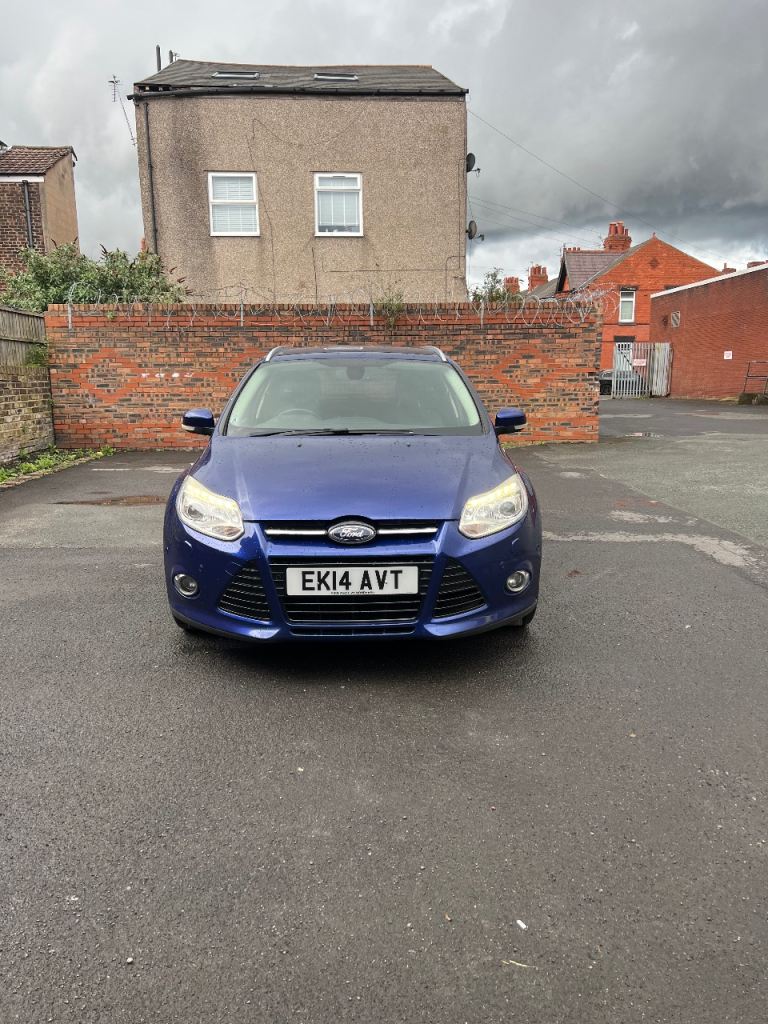 Ford focus titanium X 2.0 diesel automatic long mot march 2027