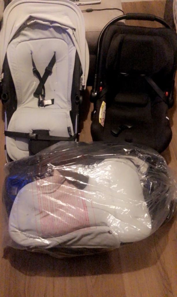 Ickle Bubba Baby Pushchair and Car Seat Bundle - Good Condition