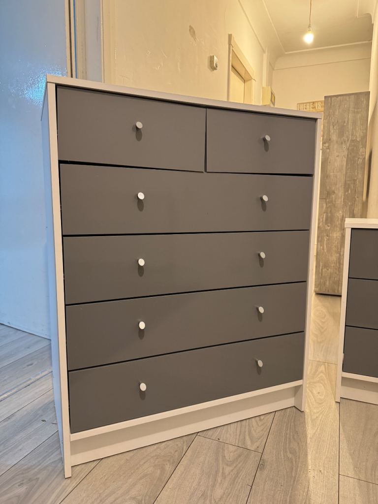 Chest of Drawers, Excellent condition 