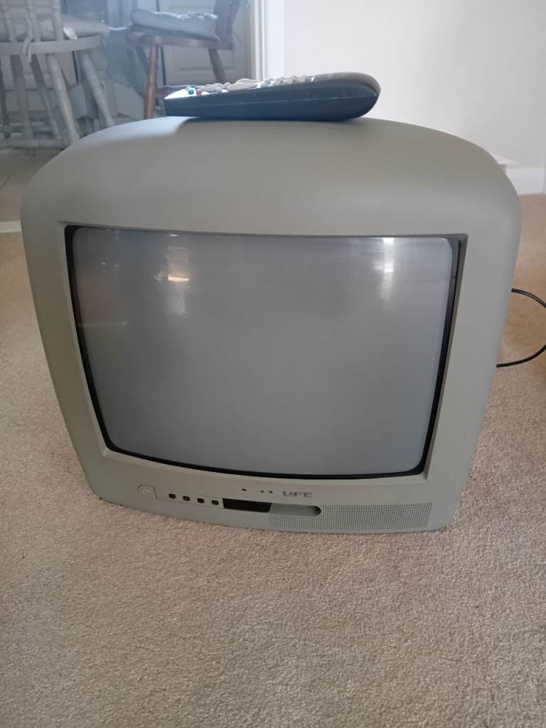 14" CRT Television with working remote