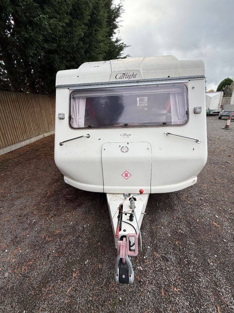Carlight COMMANDER 132 ek caravan with everything 