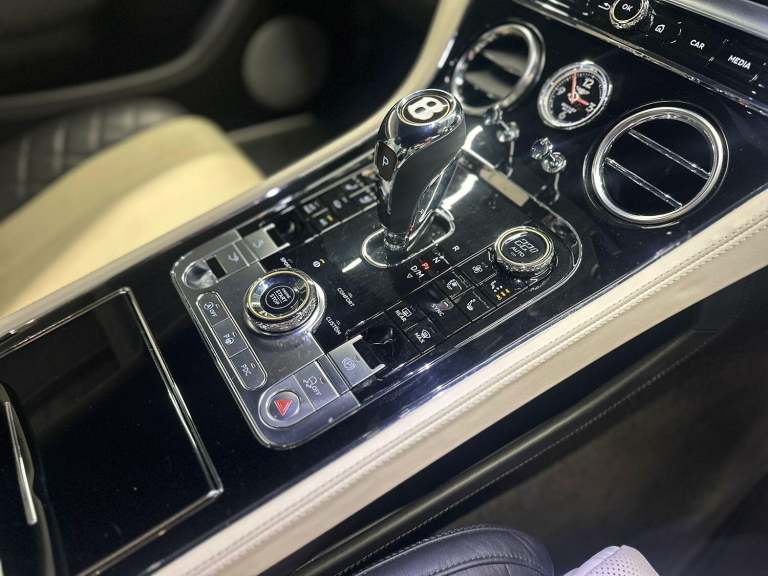 BENTLEY CONTINENTAL 4.0 V8 GT 2020
