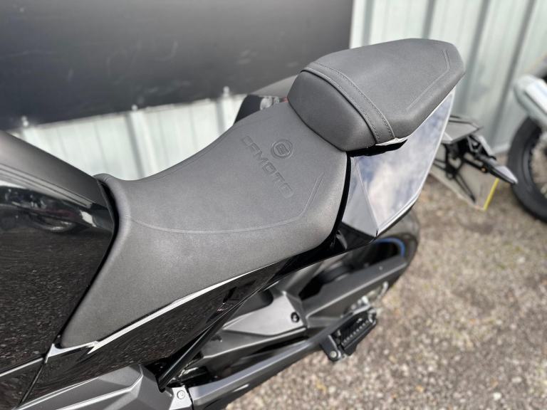 Stunning One Owner 2024/24 CFMoto 650 NK Motorcycle 