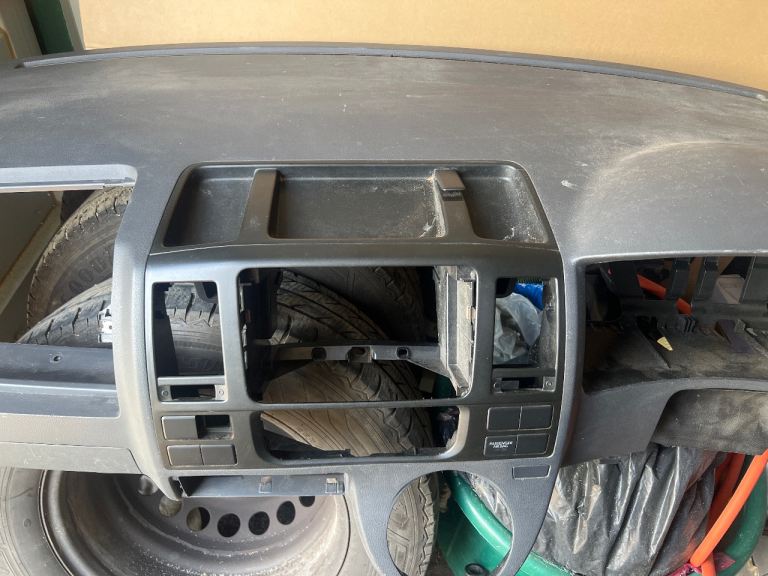 VW T5.1 Dashboard with inserts