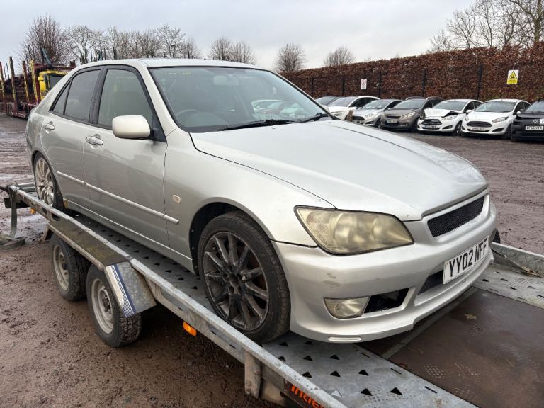 99-05 Lexus IS200 IS300 Altezza For Breaking