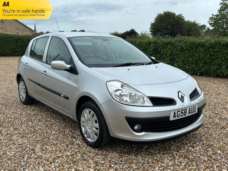 2008 58 RENAULT CLIO 1.6 VVT EXPRESSION HATCHBACK 5DR PETROL AUTOMATIC (179 G/KM