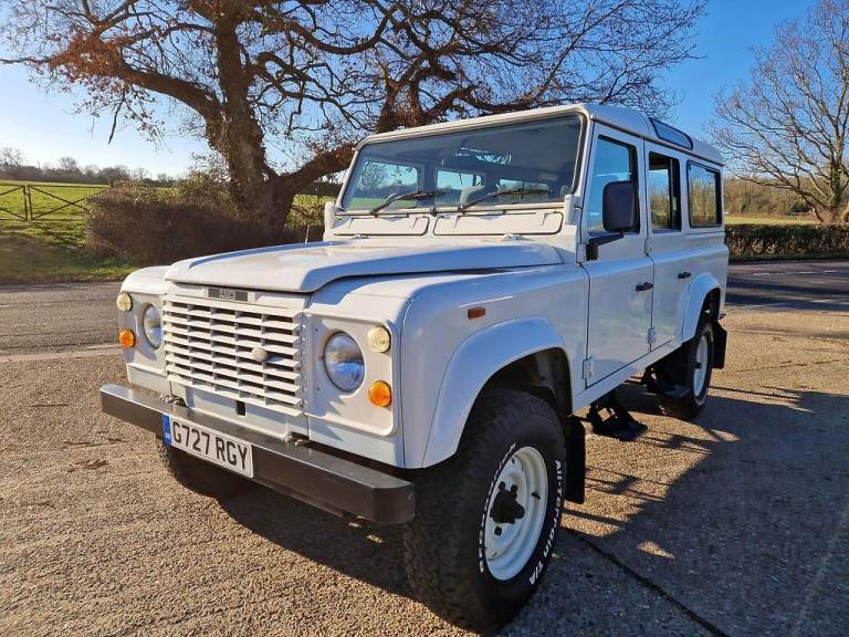 1990 Land Rover Defender 110 3.5 County Station Wagon Petrol Manual (134 bhp) V8 3500cc SUV Petro...