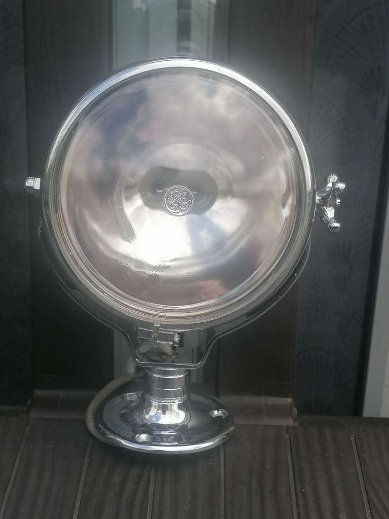 Vintage chrome butlers spotlight