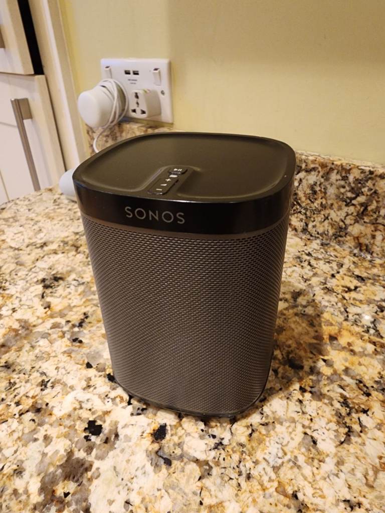 Sonos Play:1 Smart Speaker In Black 