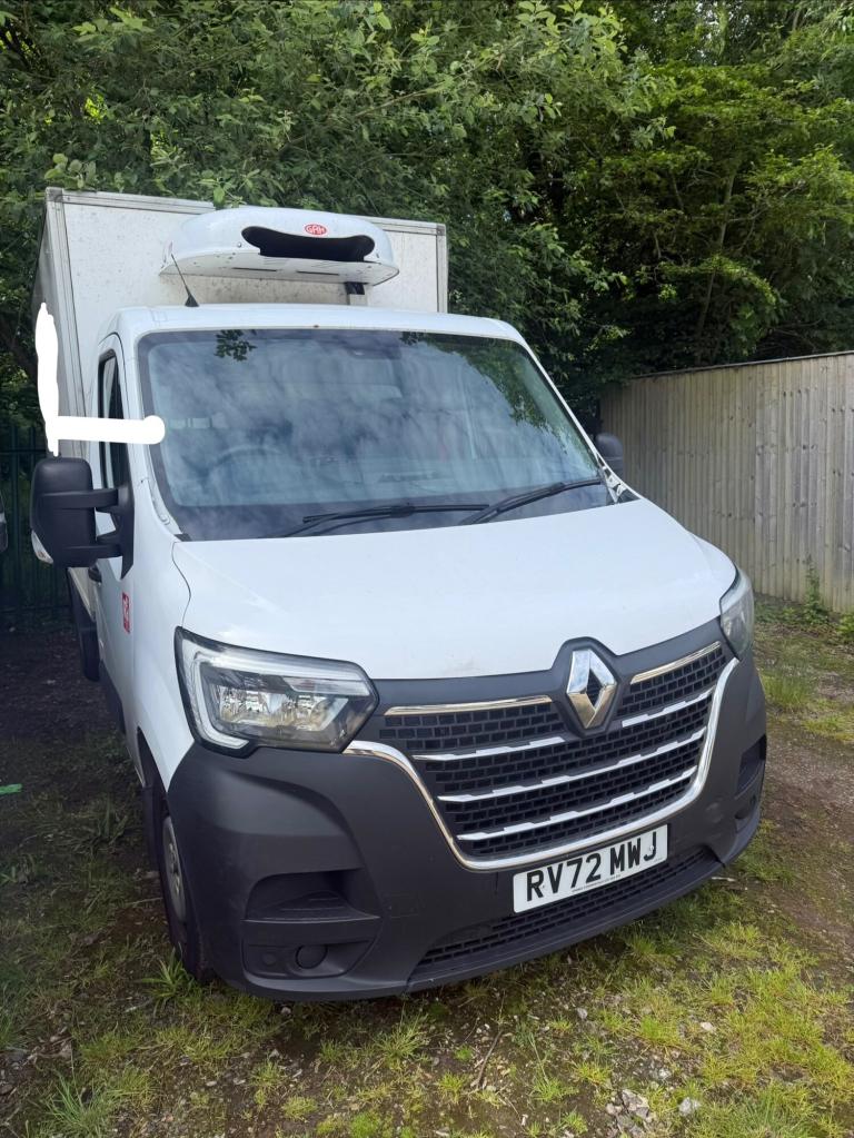 2022 Renault Master Fridge box CHASSIS CAB DIESEL Manual