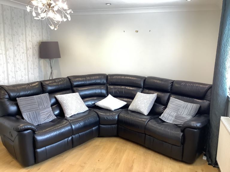 Black Leather, La-Z-Boy, Electric Power Recliners, with Leg Rest, Corner Sofa 