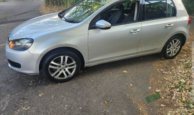 Volkswagen golf 2.0tdi mk6 newer shape long mot x4 new tyres new brake disks and pads all around 
