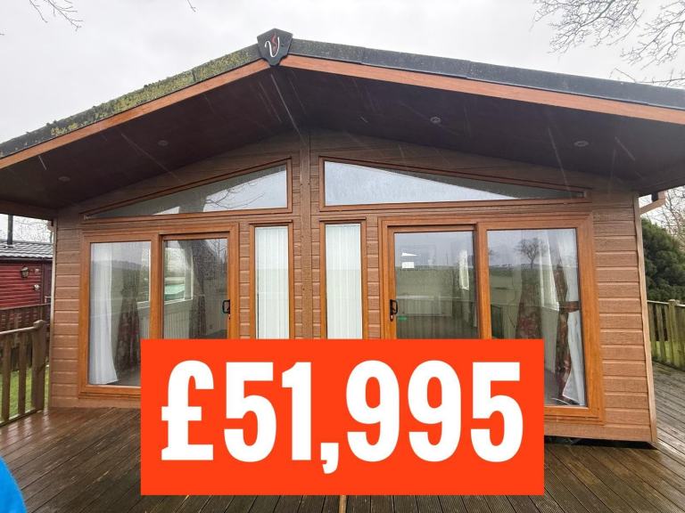 OFF SITE twin lodge Scotland 40x20 2 bed Victory Versailles brown residential
