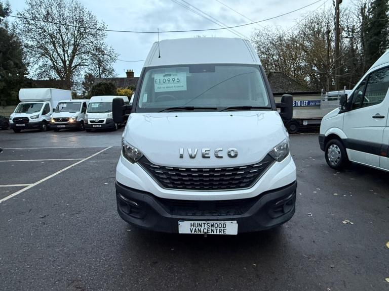 2020 IVECO DAILY 2.3L DIESEL WHITE AUTOMATIC PANEL VAN - 145K - NEW CAMBELT