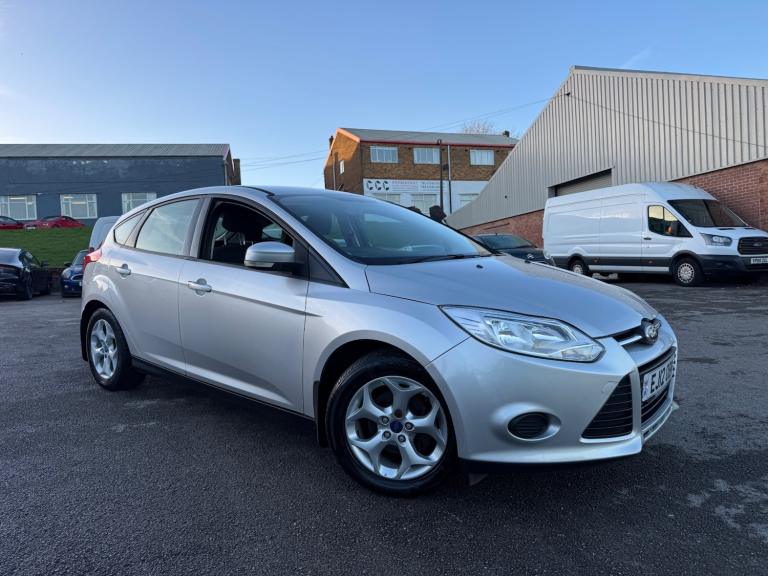 2012 Ford Focus 1.6 Edge 5dr HATCHBACK Petrol Manual