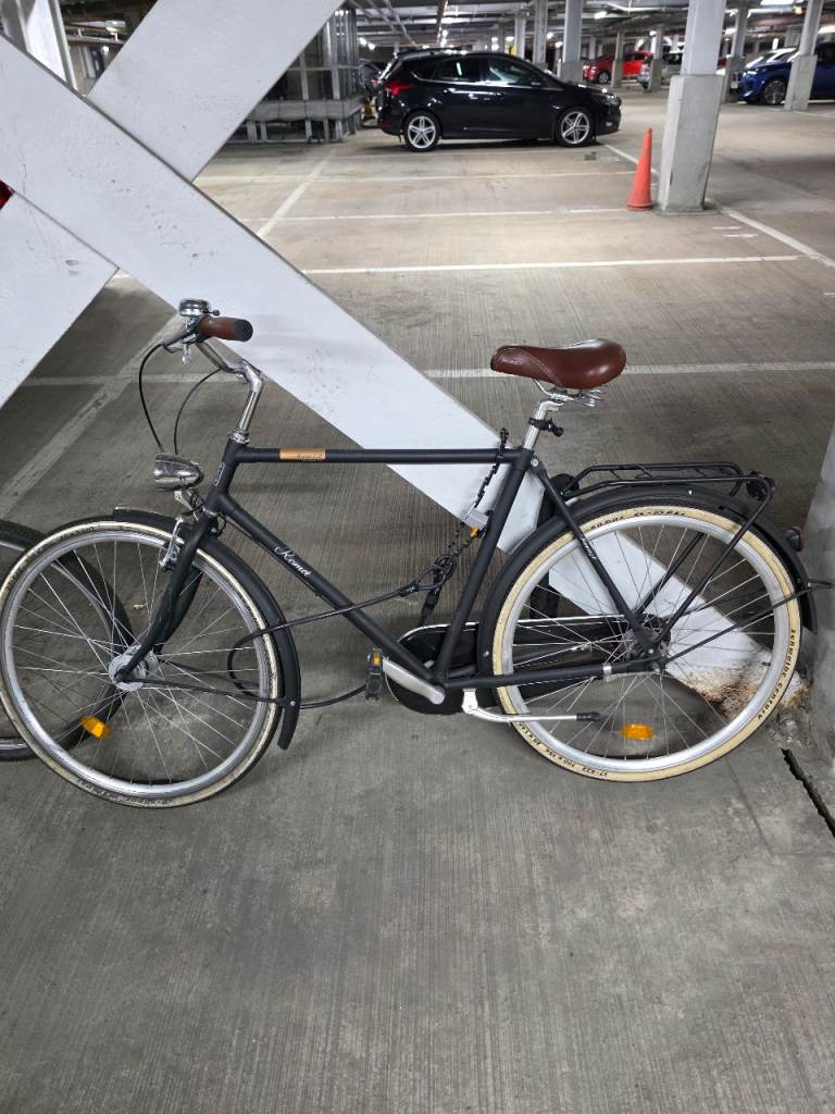Black City Bike - 7 Speed, Good Condition