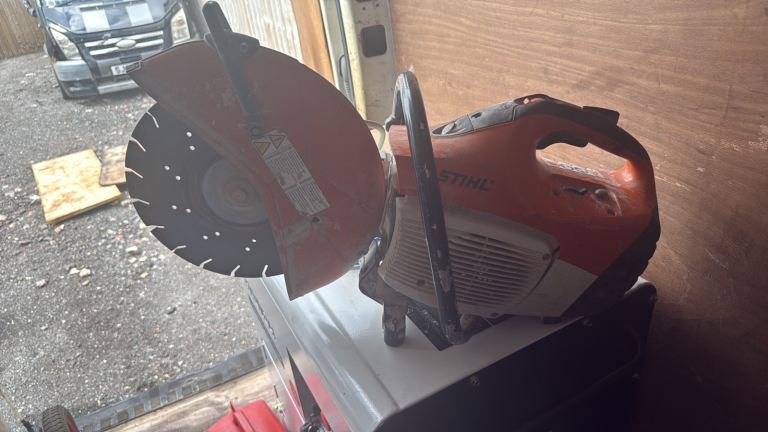 STIHL TS420 STILSAW 