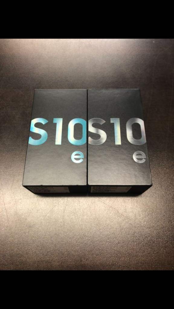 Samsung Galaxy S10 e 128gb £100 unlocked with warranty